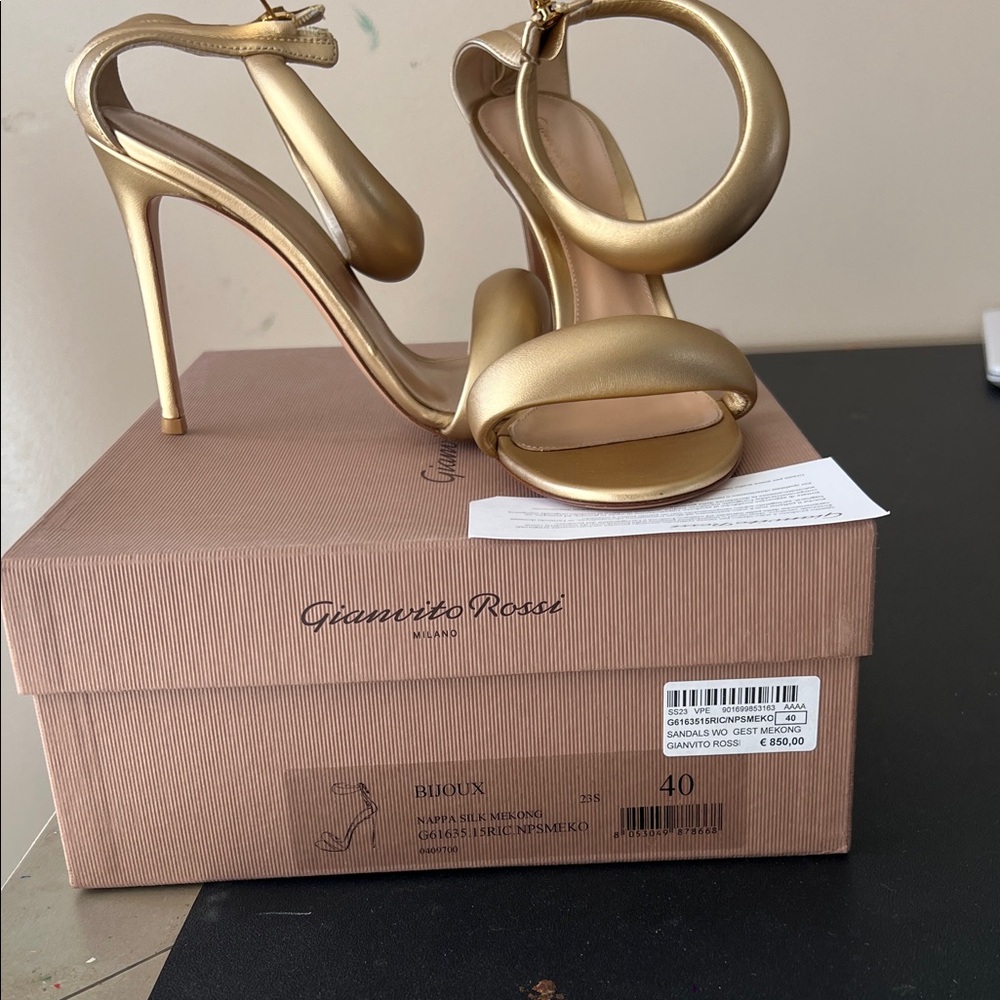 Gianvito Rossi Metallic Gold Heels
